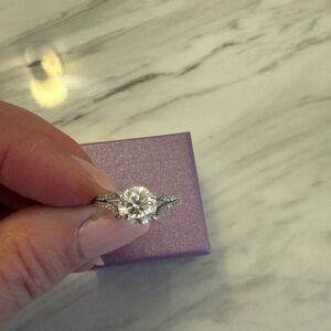 NWT Moissanite Ring - Size 7.5